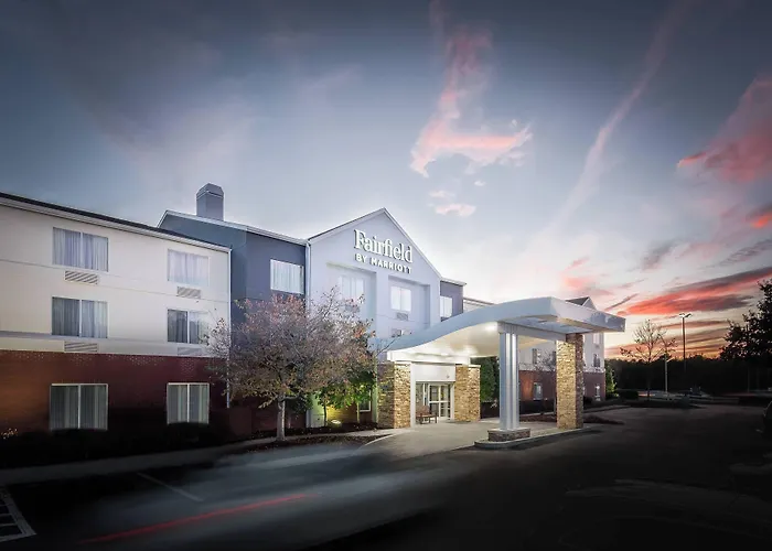 Hotel 3 estrelas: Fairfield Inn Charlotte Northlake