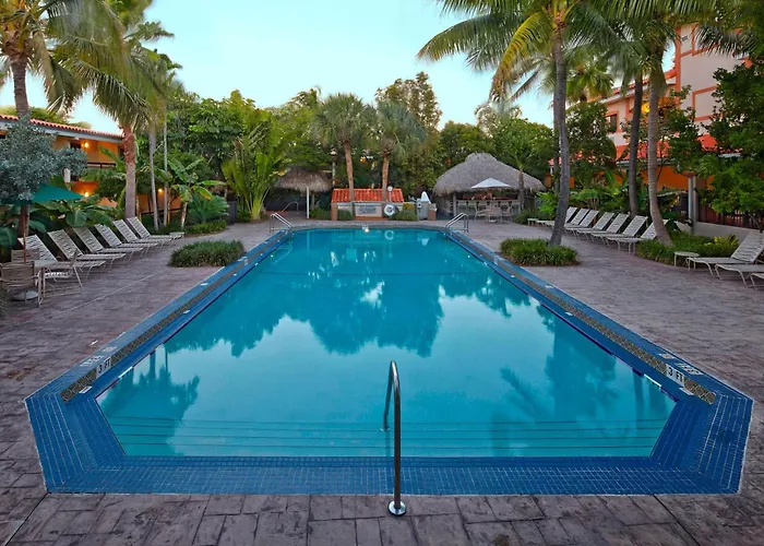 Beach hotel: Courtyard By Marriott Key West Waterfront