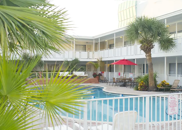 Hotel céntrico: Collins Hotel