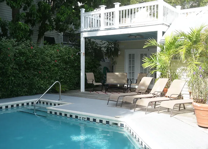 Cheap hotels Heron House Court (Adults Only)