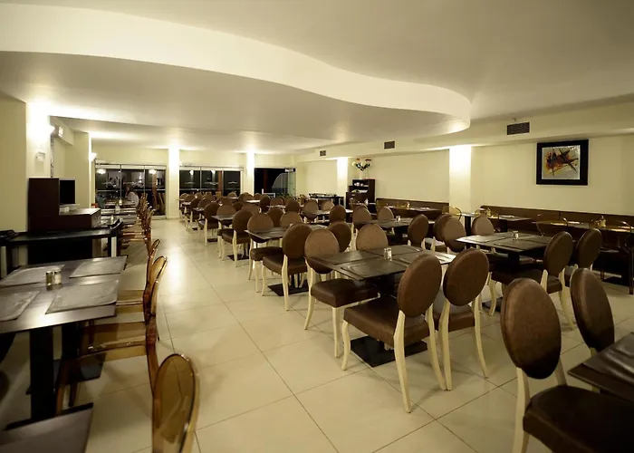 Resort: Golden Beach