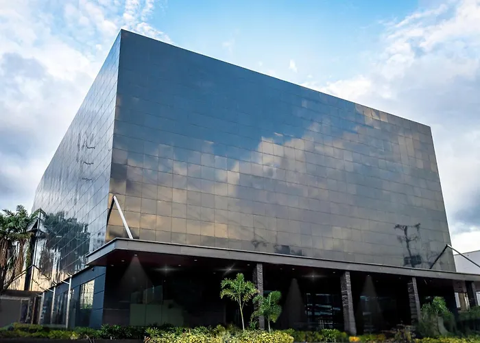 Airport Hotel: Green Sun Hotel