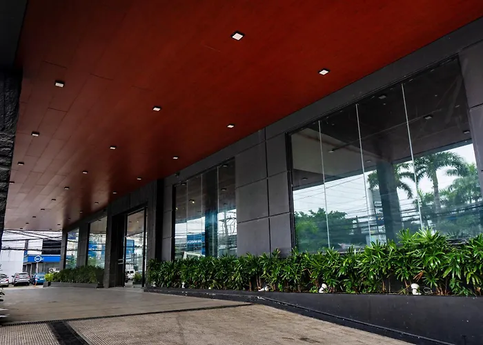 Airport Hotel: Green Sun Hotel