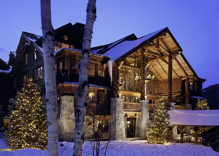 Family Hotel: The Whiteface Lodge