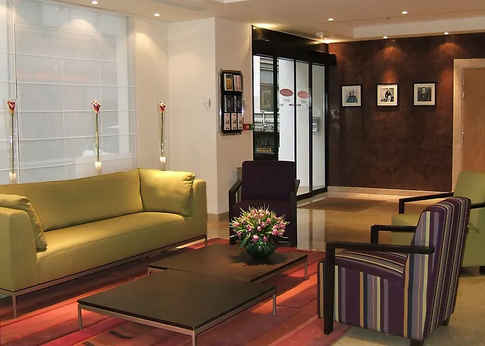 Jacuzzi hotel: Residhome Paris Opera