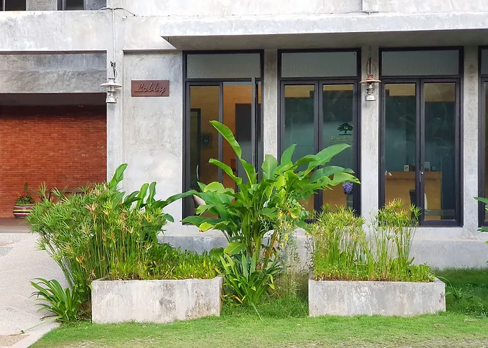 Tropicana Lanta Resort