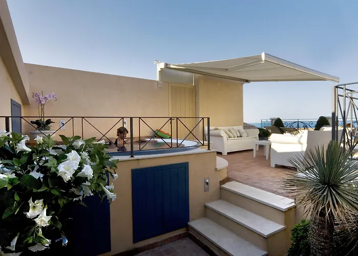 Pet Friendly hotel: Algila Ortigia Charme Hotel
