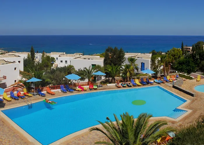 Sunshine Village Hotel (Adults Only)