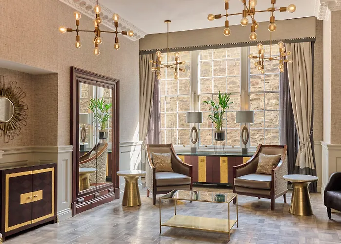 Fraser Suites