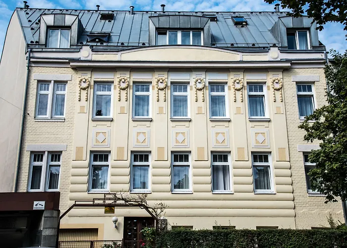 Hotel sulla spiaggia: Club Hotel Cortina