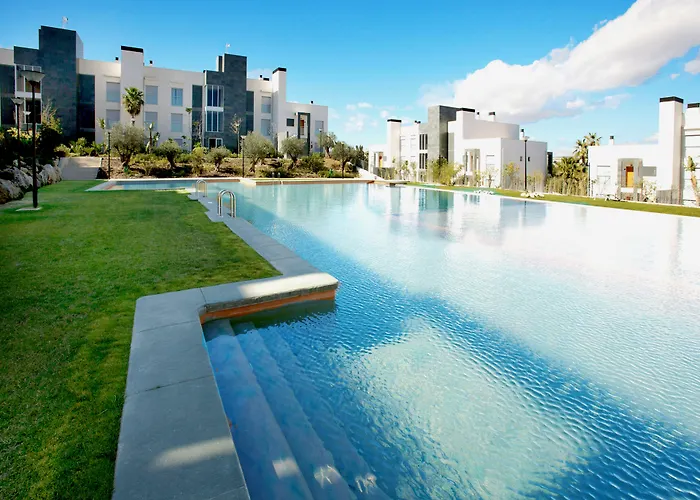  El Plantio Golf Resort