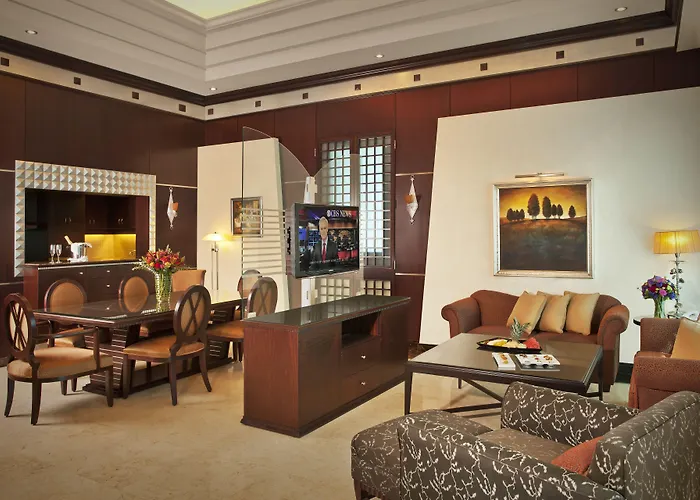 Hotel: Raouche Arjaan By Rotana