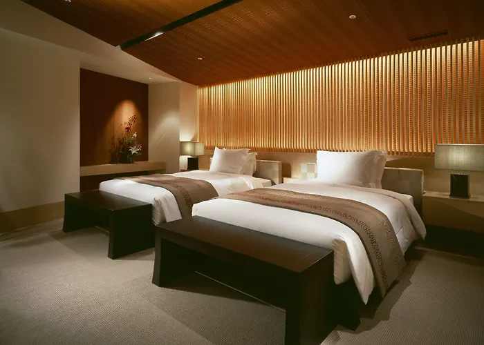 5 star hotels La Suite Kobe Harborland