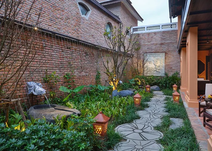 5 star hotels Ancient Hue Garden Houses