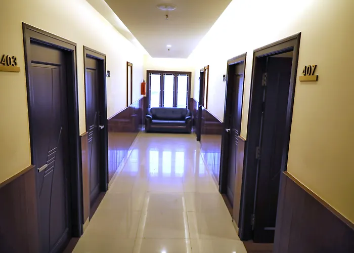 3 star hotels Taz Kamar Family
