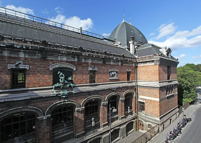 Short Stay Group Museum View Serviced Apartments