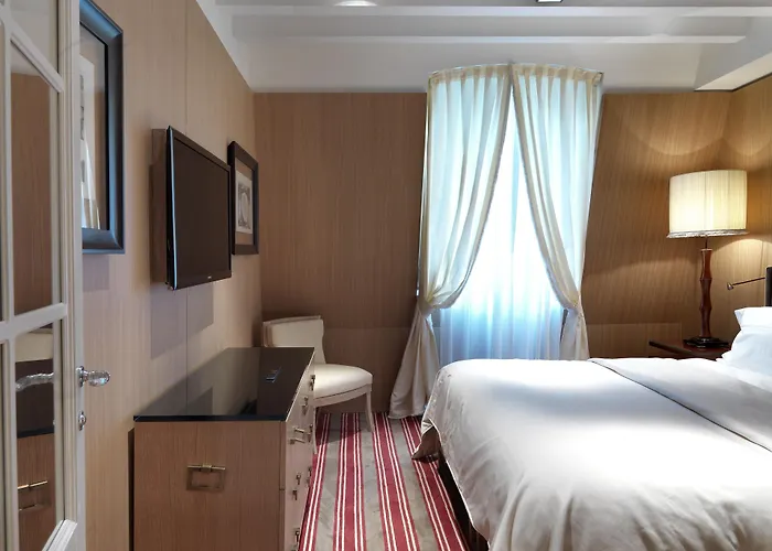 Marquis Faubourg Saint-Honore - Small Luxury s Of The World