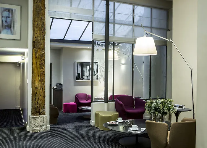 Hôtel de la Place du Louvre - Esprit de France