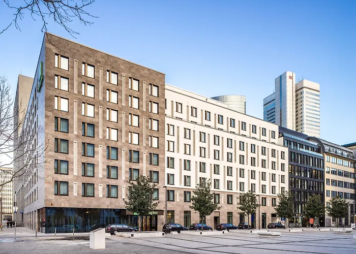 In Luxury hotels Holiday Inn Frankfurt - Alte Oper By Ihg