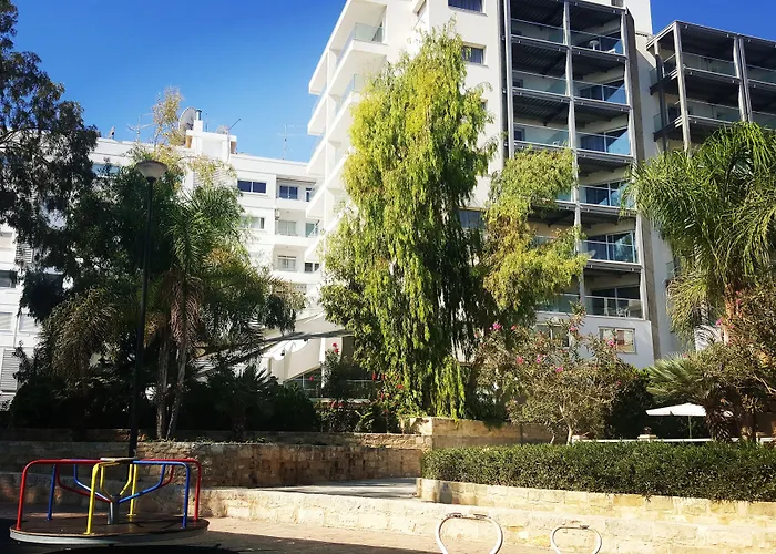 Hotel: Harmony Bay Hotel