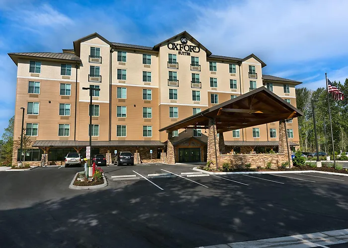 Oxford Suites