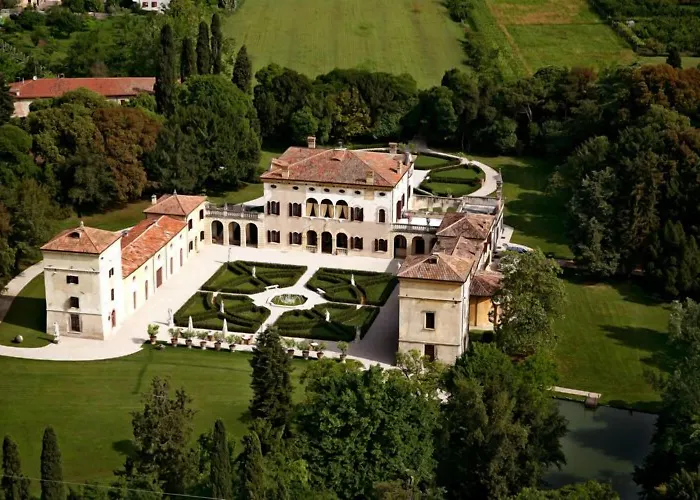 Boutique hotel only: Hotel Villa Giona