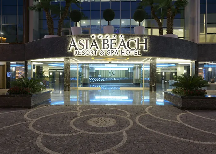 Hôtel Jacuzzi: Asia Beach Resort & Spa Hotel