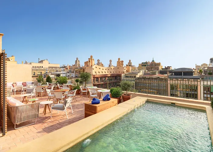 Central hotel: H10 Casa Mimosa 4* Sup