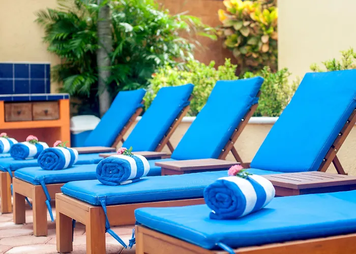 4 star hotel: Abbey Del Sol - Beach-Steps Condos