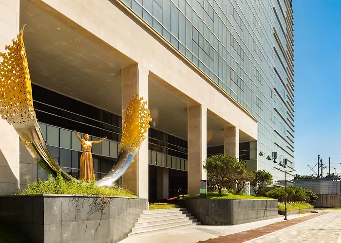 Golden Tulip Incheon Airport