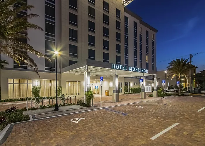 Dello Ft Lauderdale Airport, Tapestry Collection By Hilton