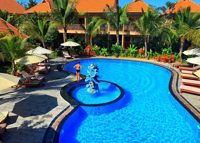 Golden Topaz Phu Quoc Resort