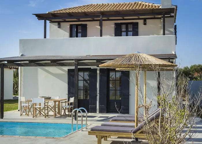 Pool Villa: Kymata Bohemian Villas