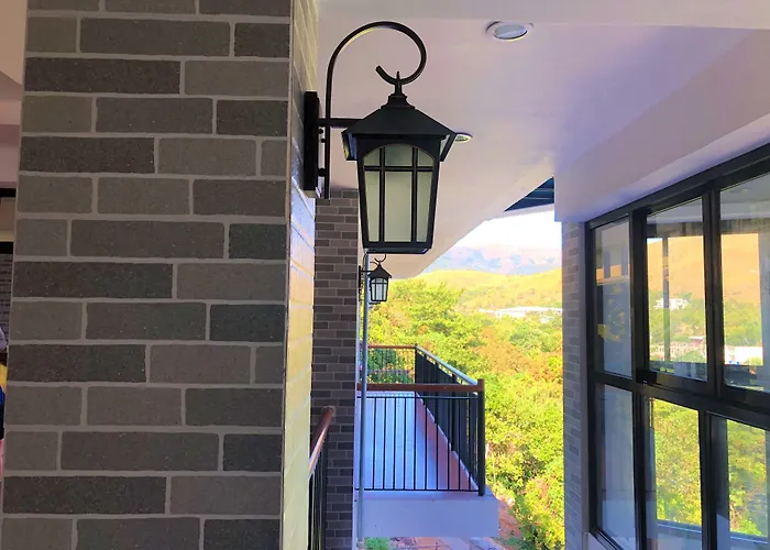 Pets Allowed Hotel Skylodge