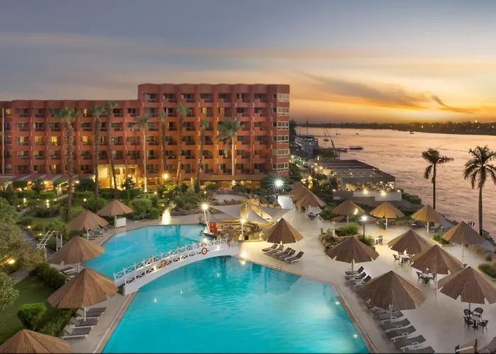 Hotel with view: Pyramisa Hotel Luxor