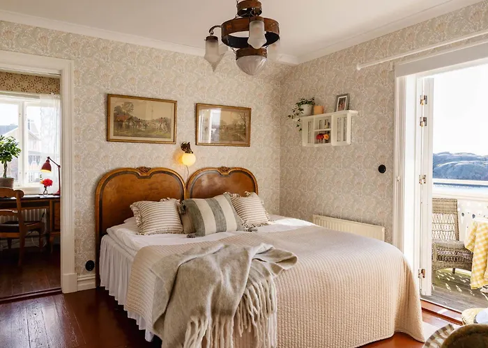 Hotel con tenis: Strandvillan Hotell Och Bed & Breakfast