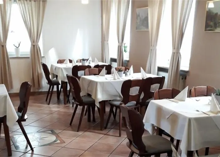 Hôtel bon marché: Hotel Restaurant Stern