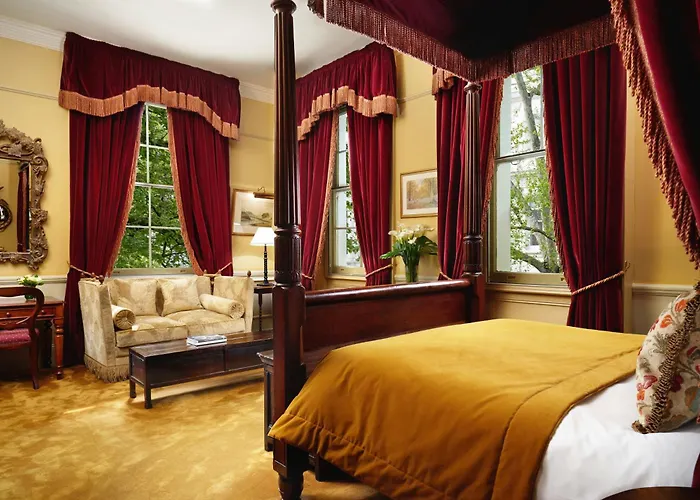 5 star hotel: The Gore London - Starhotels Collezione