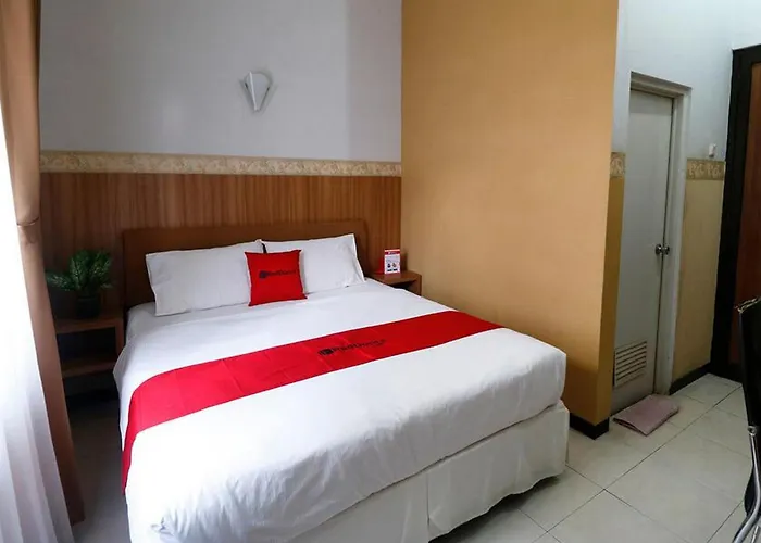 Guest house: Reddoorz Plus Near Undip Tembalang