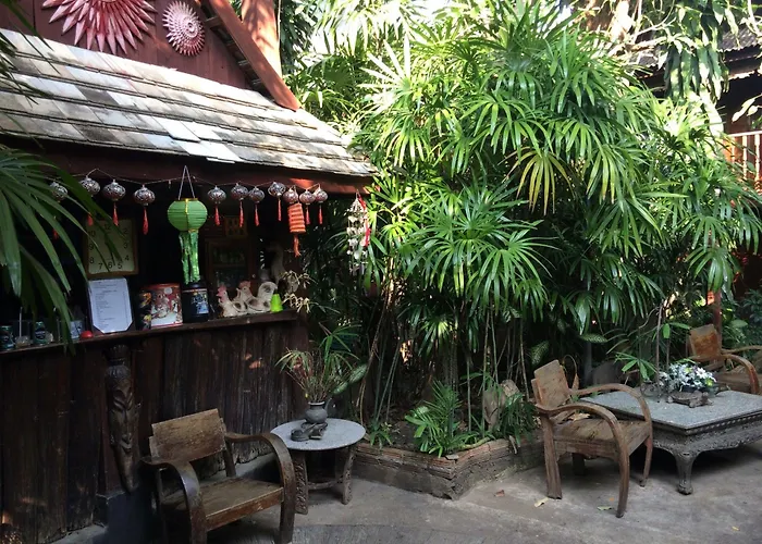 Guest house: Gap'S House