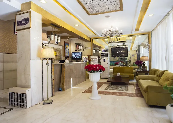 Hotel Picasso Paschim Vihar Delhi - Couple Friendly Local Ids Accepted