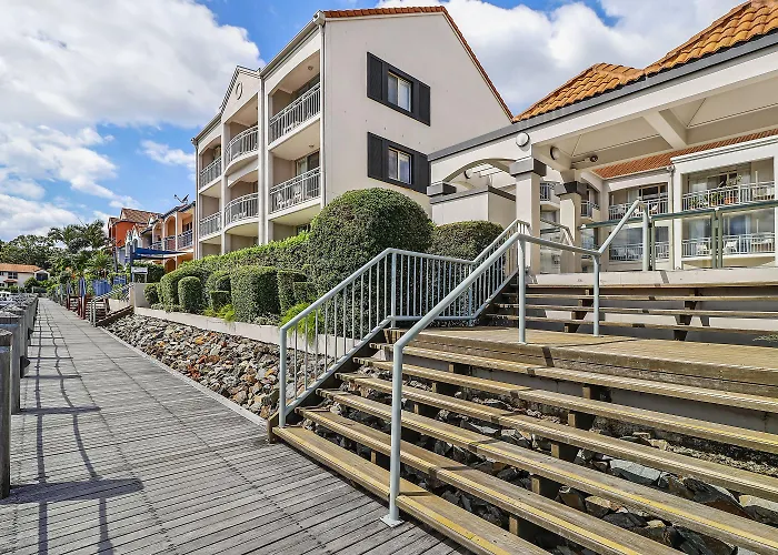 Hotel with Tennis: Hope Harbour Hotel