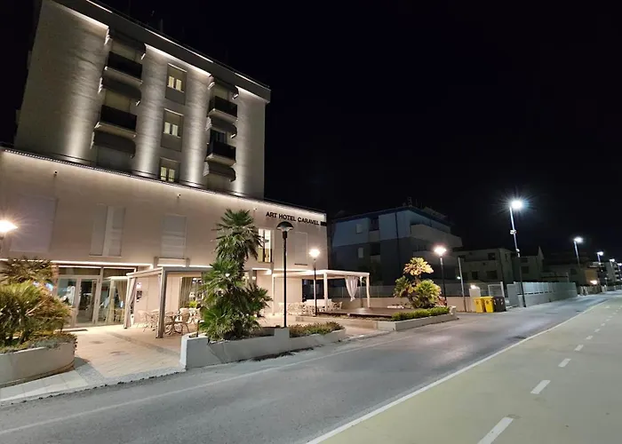 Hotel Ping Pong: Hotel Caravel