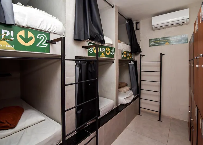 Maraca Hostel