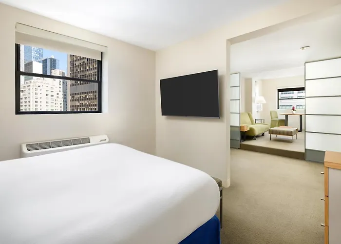 Family Hotel: The Shoreham