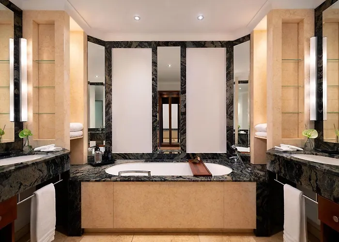 Boutique hotel only: The St. Regis Mardavall Mallorca Resort