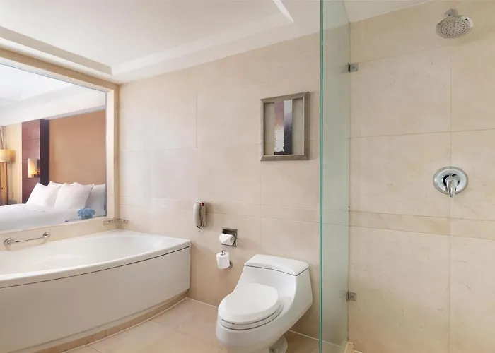 Radisson Blu Shanghai New World