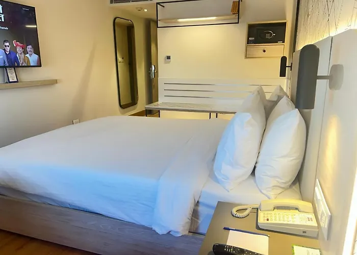 Hotel: Hometel Chandigarh