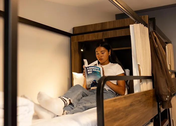 Beach hotel: Haka House Queenstown Lakefront