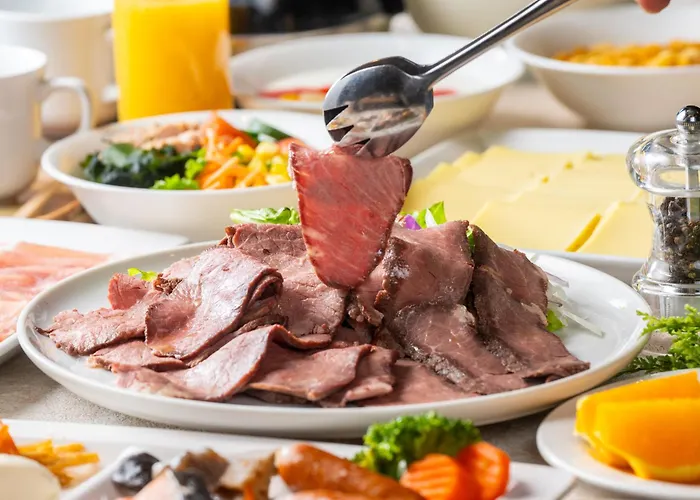 Pet Friendly hotel: Apa Hotel Shinjuku Kabukicho Tower